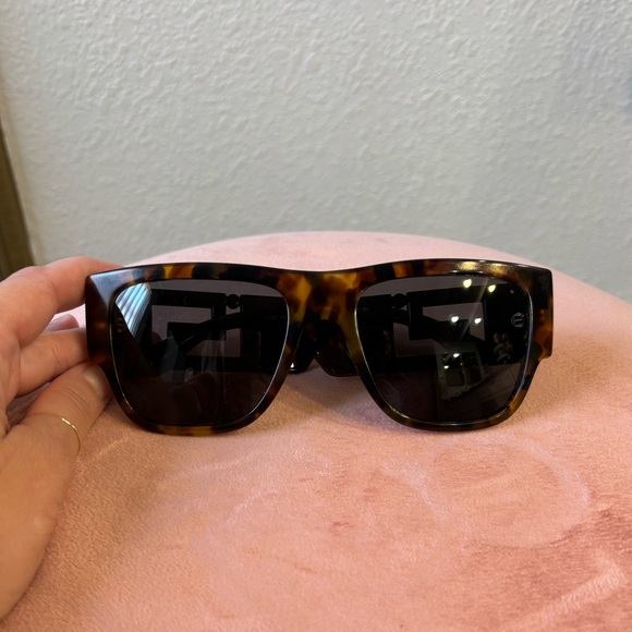 Versace Sunglasses - Picture 2 of 7